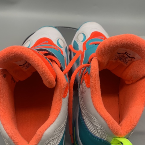 Nike Air Max Speed Turf Size 7Y (8.5 Women) - Picture 6 of 7